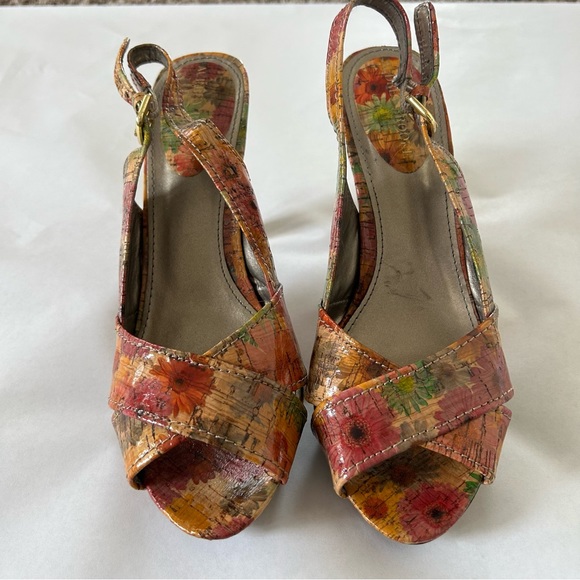 Audrey Brooke platform heal floral shoes size 8.5 - Picture 2 of 5